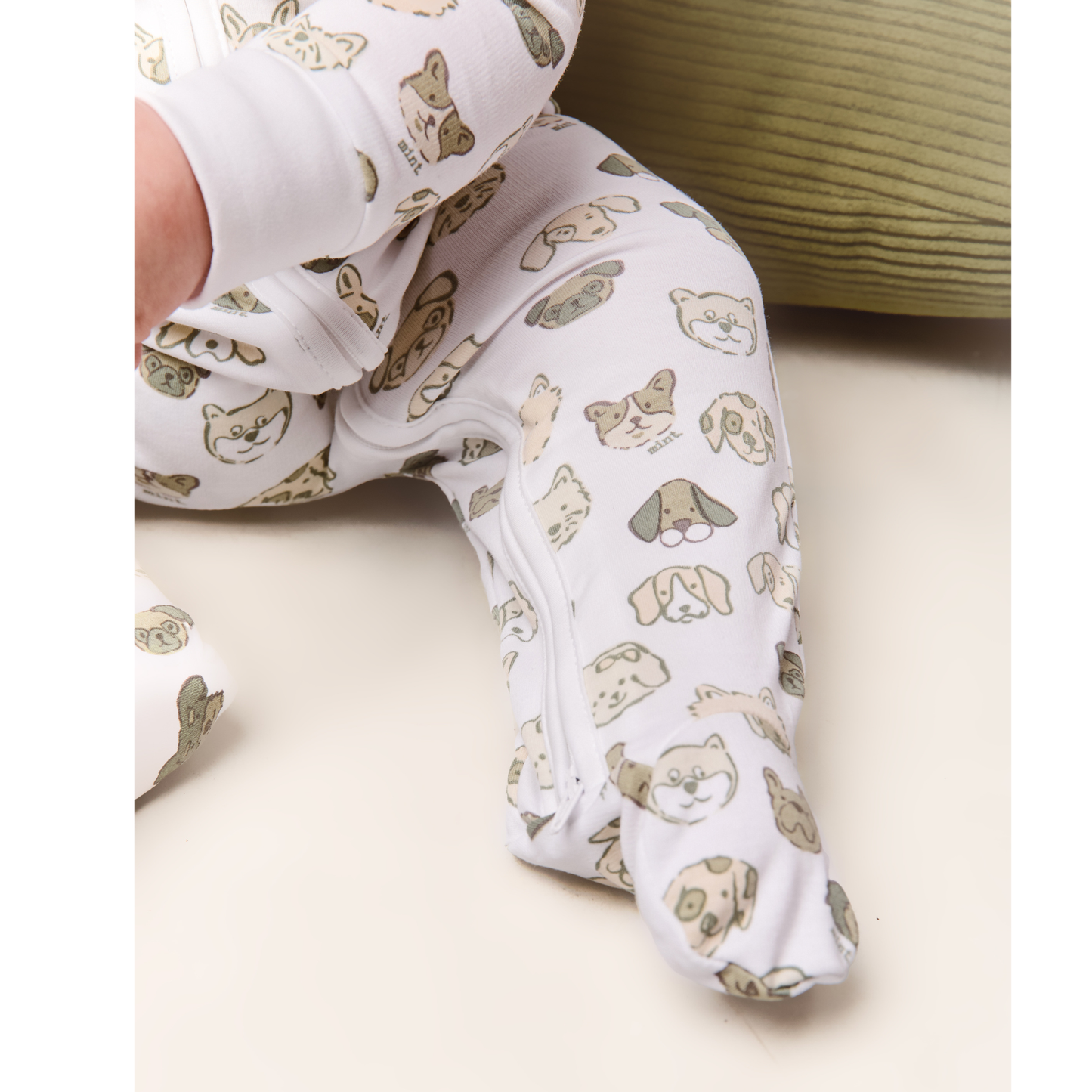 Enterizo Patitas Grey
